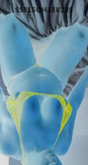 22 year old Escort in Tyler TX Hi there! I'm Kandi, an enchanting 22-year-old escort 