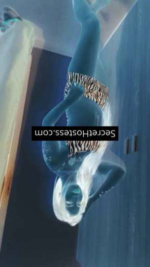 Koko 19Yrs Old Escort 40KG 150CM Tall Jounieh Image - 7
