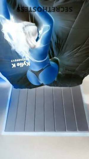 27 year old Escort in Knoxville TN Unleash Your Wildest Dreams with Kylie K The Curvy Goddess 