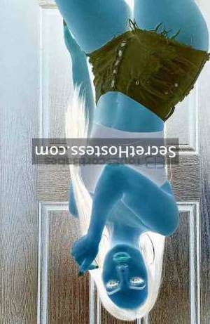 Ukrainian Escort Liza Charming Escort for Unforgettable  in Kuwait City