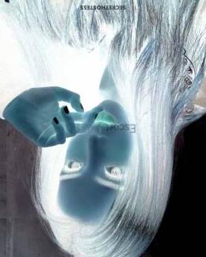 20 year old Asian Escort in Jeddah Independent Asian Model Lisa - Your Ultimate Sexy and 