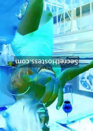 Mia 23Yrs Old Escort 58KG 167CM Tall Split Image - 2