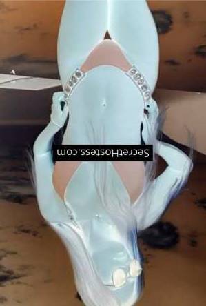 27 year old Caucasian Escort in Budva Sara, Agency