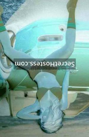 21 year old Italian Escort in Barcelona Victoria, Independent