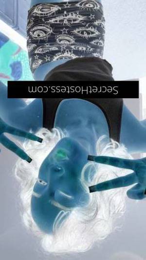I'm Emmaxrae, a Sexy College Beauty Eager to Make All Your  in Rockingham