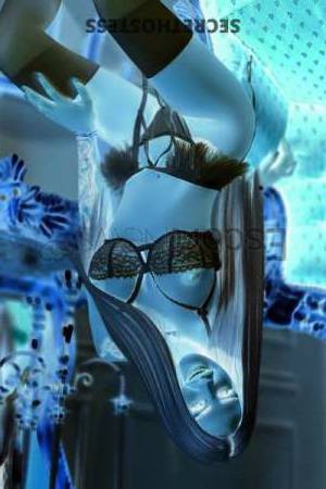 20 year old European Escort in London Lola here - Your Sultry Agency Escort for Heavenly Pleasure