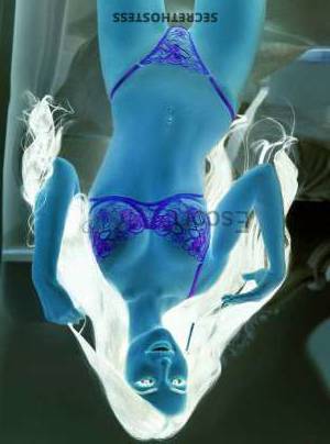 20Yrs Old Escort 168CM Tall London Image - 1
