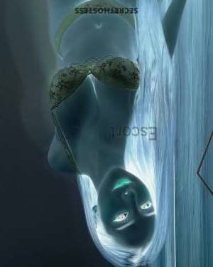 23 year old Asian Escort in Kuala Lumpur Experience Heavenly Pleasure with Carmen an Asian Escort in 