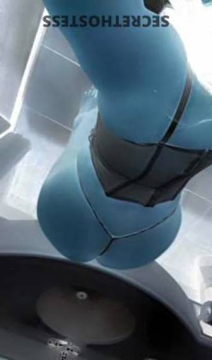 25 year old Escort in Harrisburg PA Hot Young Tillery Hot and Horny at 25 Years Old - Available 
