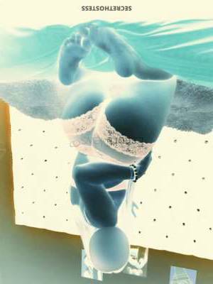 25 year old European Escort in Warsaw Independent Model Sophia in Warsaw Petite, Gorgeous, and 