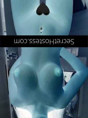 27 year old Escort in Goodna Brisbane Unleash Your Wildest Fantasies with a Sensual Playmate DD 