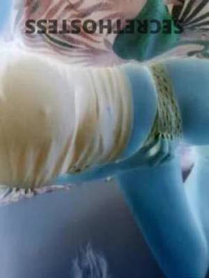 35 year old Australian Escort in Applecross Perth Naughty Adventure with a Curvy Beach Babe - Kiwi, 35 y/o 