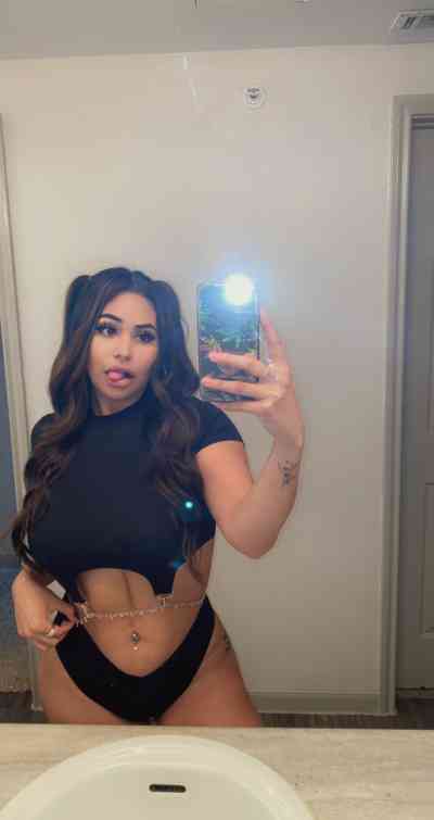 25Yrs Old Escort Size 28 62KG 170CM Tall Jeddah Image - 0