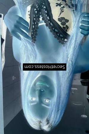 24 year old Asian Escort in Kuala Lumpur Anna, Agency