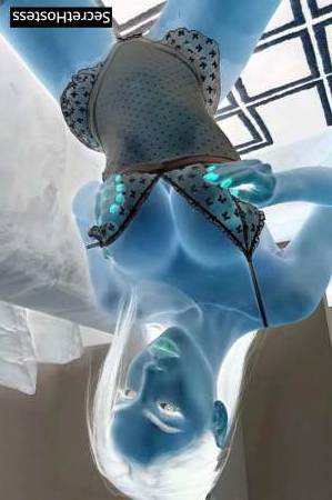 24 year old Escort in Paris Hot Babe Darina with D cup and Height 173cm - Unforgettable 
