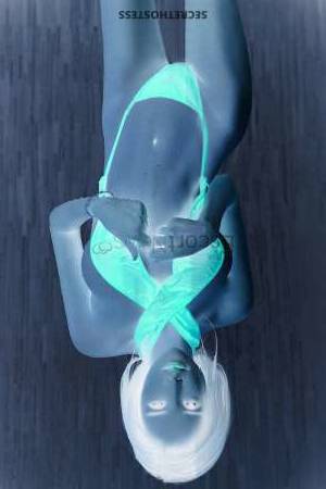 0 year old Escort in Tokyo Introducing Vinine The Captivating Newcomer in Tokyo Escorts