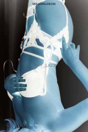 30 year old European Escort in Warsaw Experience Flavorful Encounters with Rita Your New Culinary 