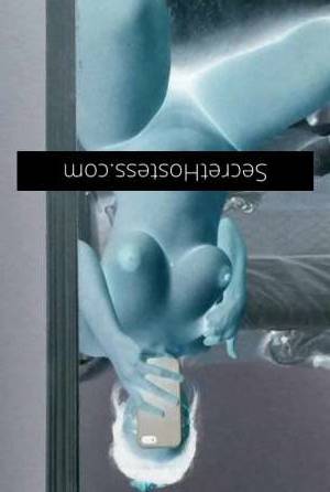 20 year old Escort in Darwin Unleash Your Passion and Embrace the Thrill of a Lifetime 