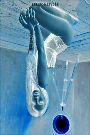 23 year old European Escort in Tel Aviv Dina, Your Elite European Companion in Tel Aviv