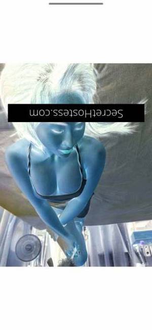 Experience Exquisite Pleasure with Playful Asian Escort in  in Bendigo