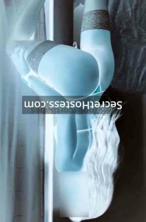 Anggy 19Yrs Old Escort 53KG 160CM Tall Sevilla Image - 3