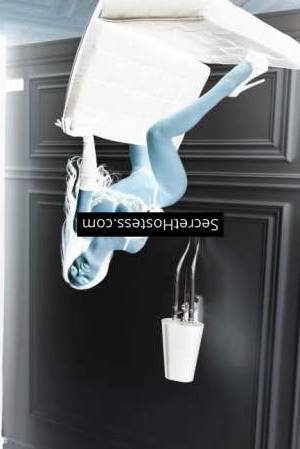 25 year old Caucasian Escort in Dubai Anita, Agency