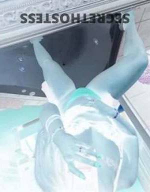 Captivating Polynesian Enchantress - Ebony - 25 Y.O - Sweet in Perth