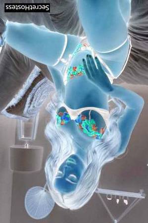 20 year old Escort in Dubai the heavens Unleash Your Wildest Fantasies with a Playful 