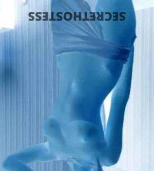 23 year old Asian Escort in Alexandra Mackay Mackay Oriental Escort Sinful 23 Year Old Asian Beauty for 