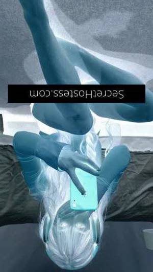 20 year old Indonesian Escort in Adelaide $350 an Hour Sensual Body Rub and Mutual Play with Sexy 