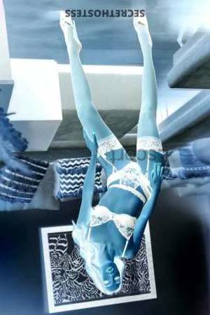 Farah 22Yrs Old Escort 77KG 170CM Tall Dresden Image - 1