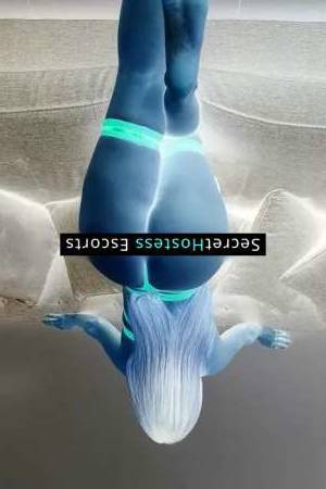 25 year old Colombian Escort in Dubai Experience Pure Pleasure Sexy and Sultry Colombian Escort 