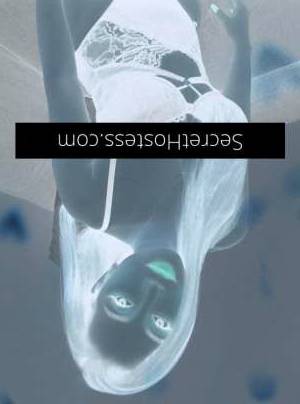 21 year old Asian Escort in Applecross Perth New in Town Hot Asian Babe with Great Massage Skills and 