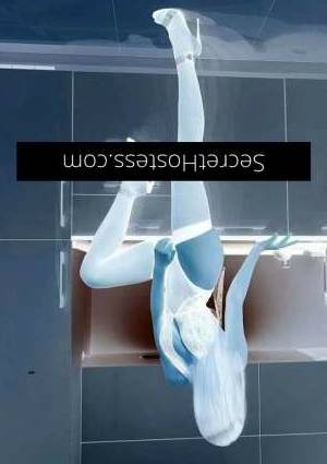 21 year old Escort in Belmont Perth An Unforgettable Encounter Petite Playful Girlfriend 