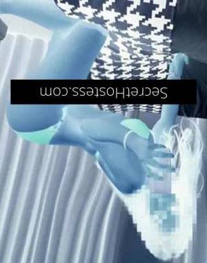 25 year old Escort in Sunshine Coast Flirty, Feisty, and Ready for Fun Apple, Your Escort on the 