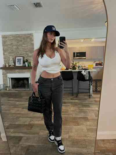 32Yrs Old Escort Size 8 Los Angeles CA Image - 0