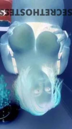 30 year old Escort in Albury Hello there, love-seeker! I'm Evie, a 30-year-old vixen