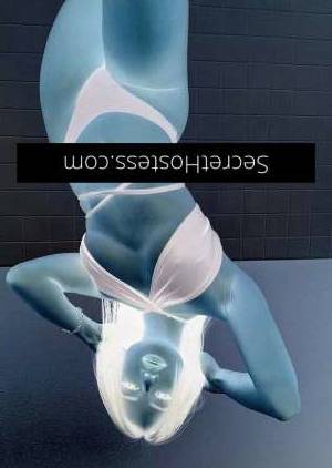 21 year old Escort in Parkinson Brisbane Bored? Let's Have Some Fun! I'm Cindy, Your New 