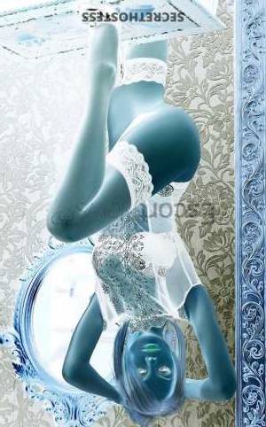 25 year old European Escort in Milan Meet Maria, Your Premier Escort in Milan Sensual, Flirty, 