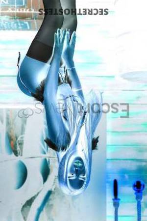26 year old European Escort in London Suzanna The European Escort to Accept If You Want to Live 
