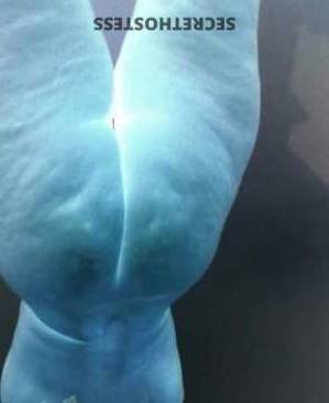 48 year old Dominican Escort in Brooklyn NY Mature and Sexy Dominican Escort in Brooklyn, NY, Available 