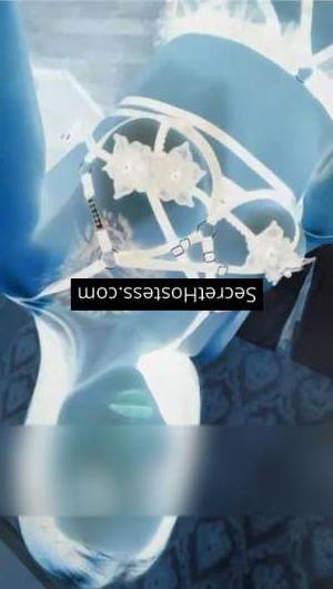 Ella 25Yrs Old Escort 64KG 164CM Tall Baku Image - 2