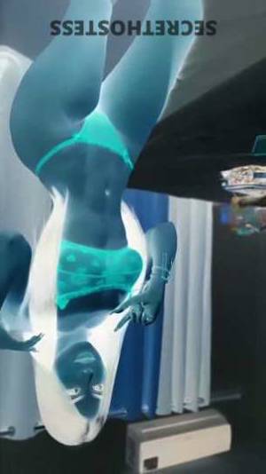 28 year old Escort in Winston-Salem NC Introducing Esthepany, Your Ultimate Curvaceous Dream Come 