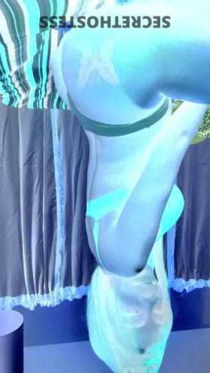 27 year old Escort in Staten Island NY Staten Island Escort - 27 Year Old Naughty Ms. London Wants 