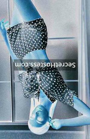 22 year old Ukrainian Escort in Paris SANNY - 22 Years Old Ukrainian Escort Brunette Blue Eyes 