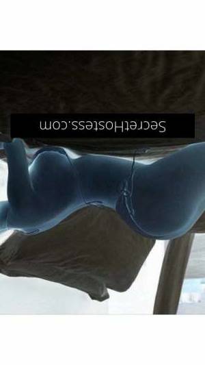 23 year old Taiwanese Escort in Cairns Taiwanese Temptress Emily Indulge in Unforgettable Pleasure