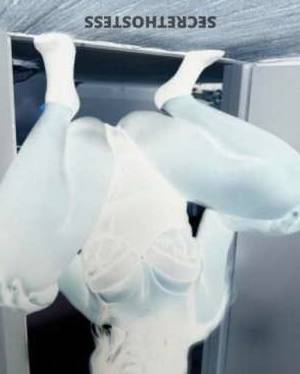 28 year old Greek Escort in Rochester NY Hottie Latina