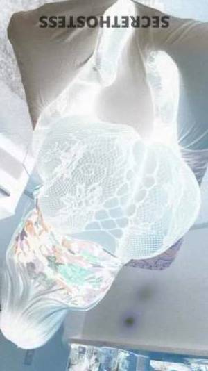 AmberCoxx_ 25Yrs Old Escort Charleston SC Image - 3
