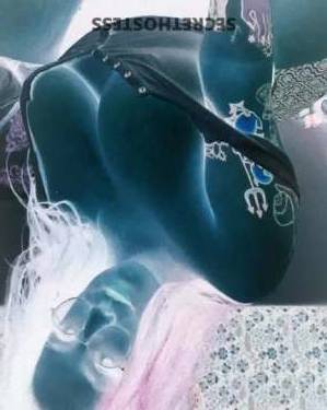 28 year old Escort in Edmonton BBW Dolly with big booty and natural tits offers quickie 