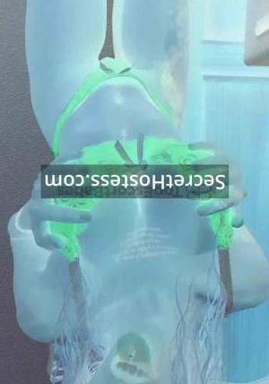 25 year old Spanish Escort in Madrid FATIMA, Independent